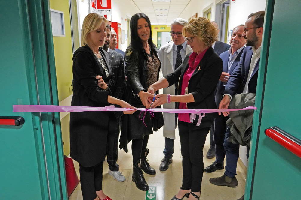 Inaugurata la nuova sede della Breast Unit